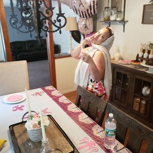 Meet your Posher, Veronica